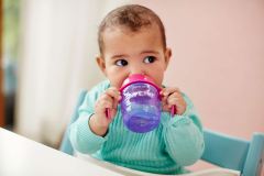 Kinderglas met roze zacht mondstuk 200 ml Kinderglas met roze zacht mondstuk 200 ml